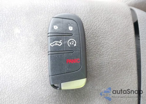 2013 Chrysler 300 300S из США, поврежденный, VIN 2C3CCABT3DH698580